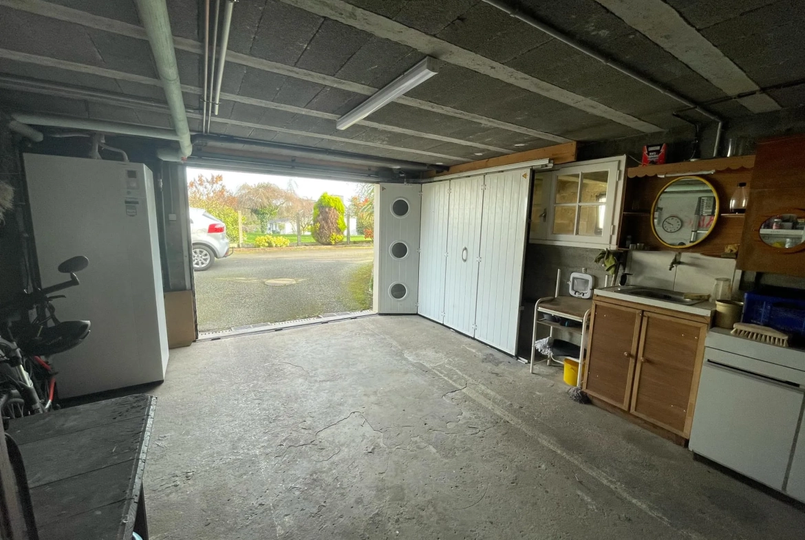 Maison de ville de 113 m² avec grand terrain à Camors, vue dégagée 