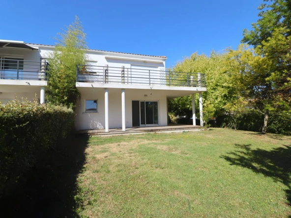 Appartement 2 chambres avec jardin proche Royan à Meschers-sur-Gironde