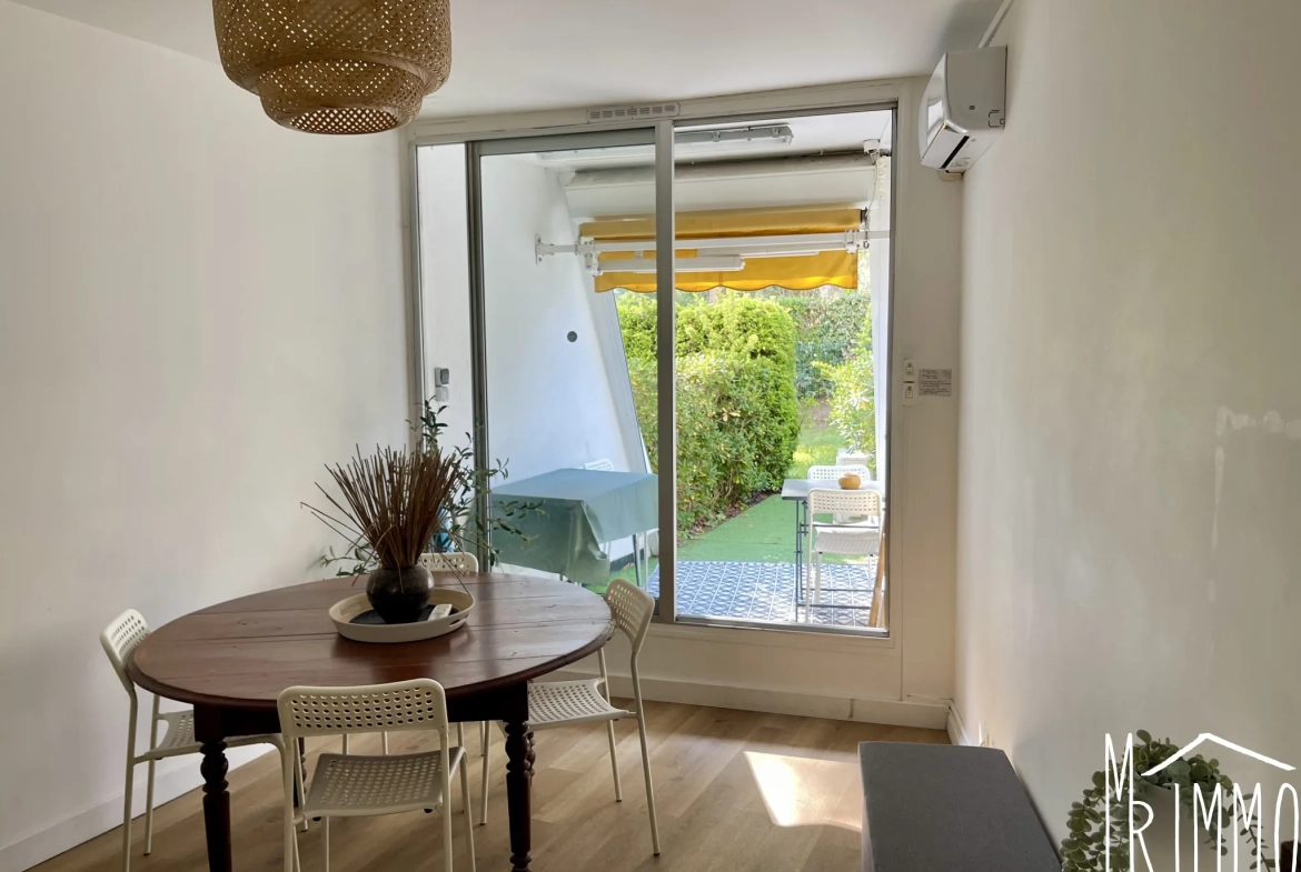 Charmant appartement T3 en rez-de-jardin à La Grande-Motte avec parking et terrasse 