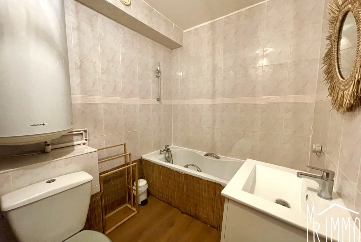 Charmant appartement T3 en rez-de-jardin à La Grande-Motte avec parking et terrasse 
