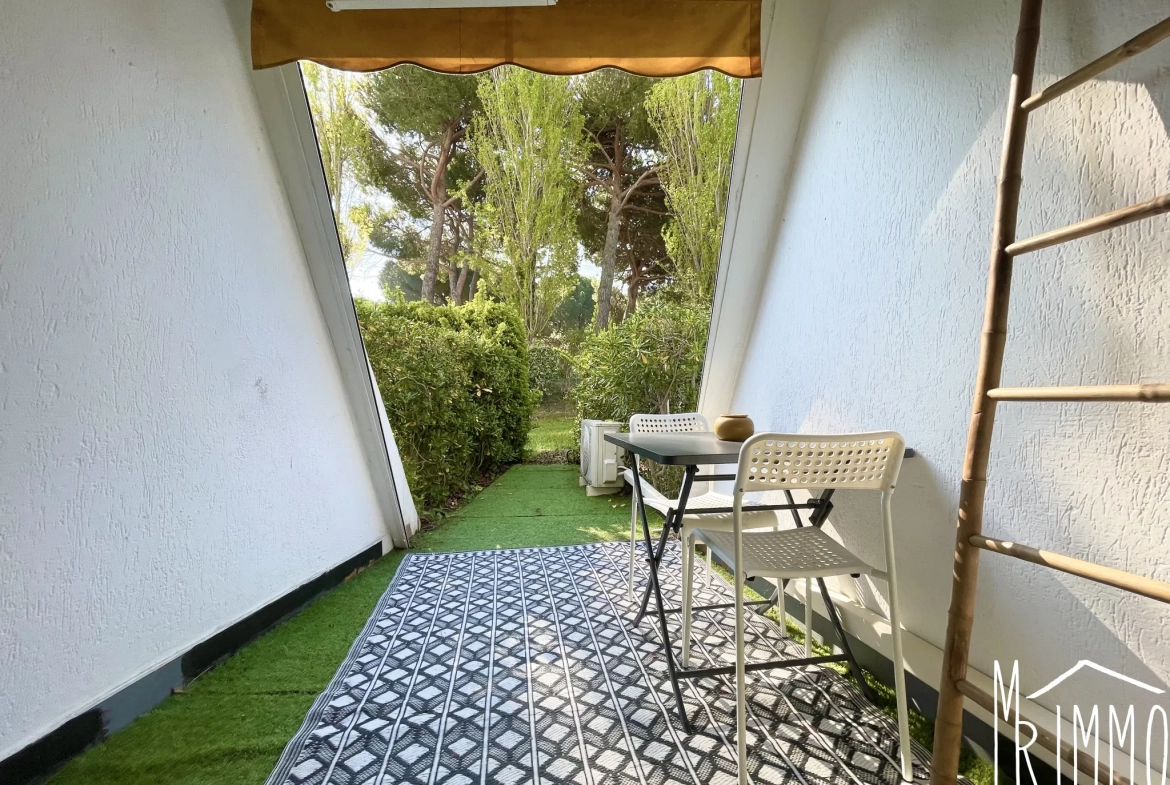 Charmant appartement T3 en rez-de-jardin à La Grande-Motte avec parking et terrasse 