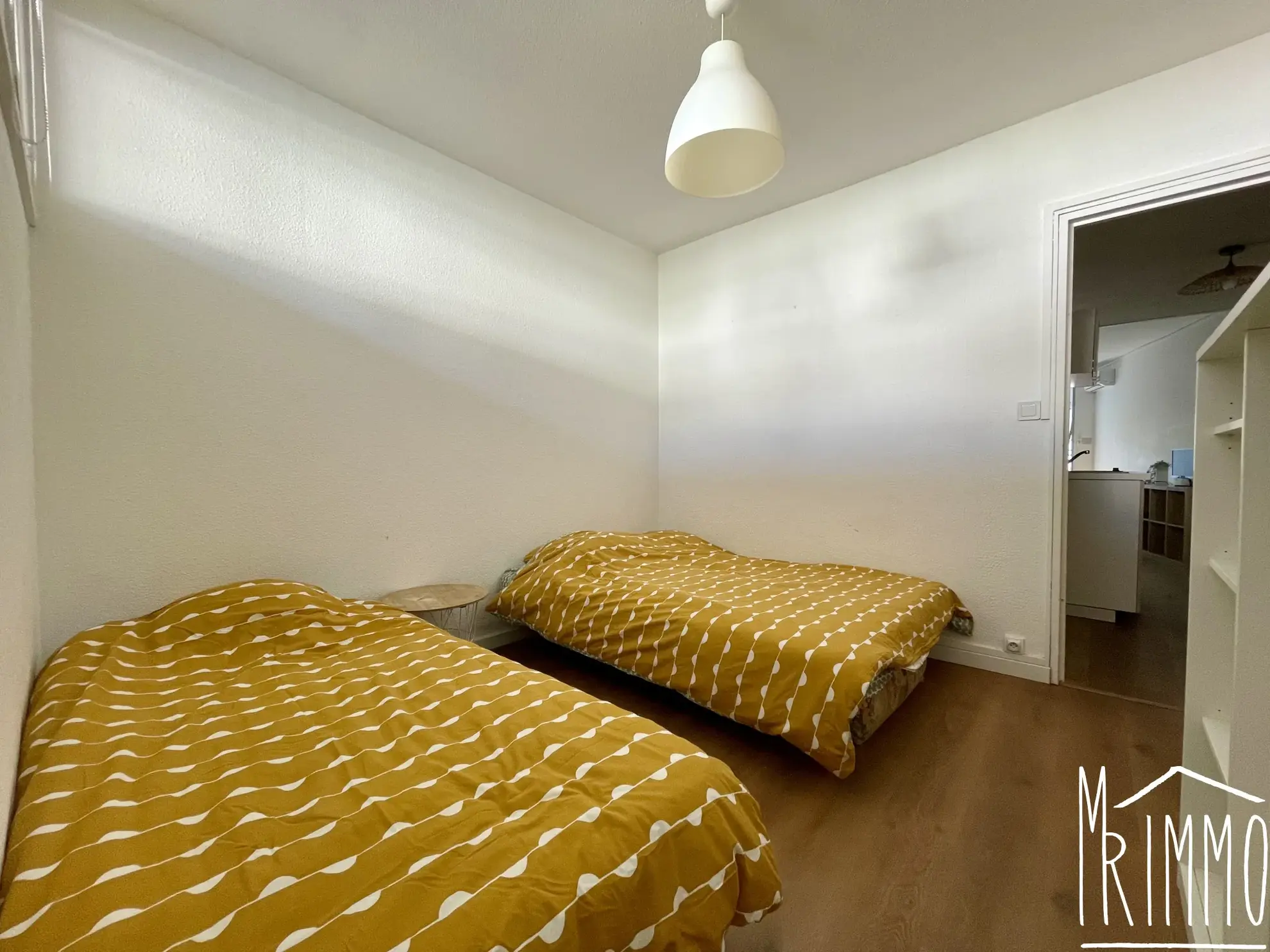 Charmant appartement T3 en rez-de-jardin à La Grande-Motte avec parking et terrasse 