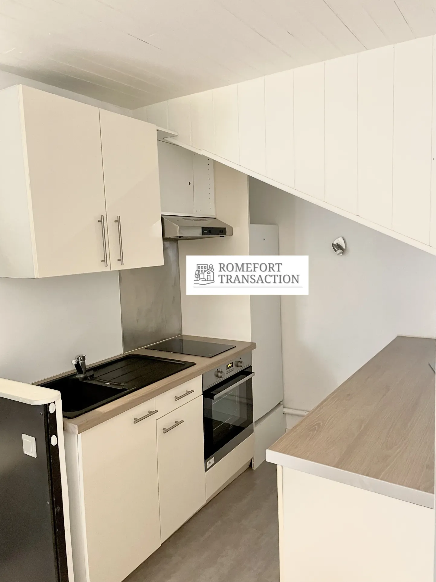 Studio rénové en plein centre de Nantes – Opportunité d’investissement ou premier achat 