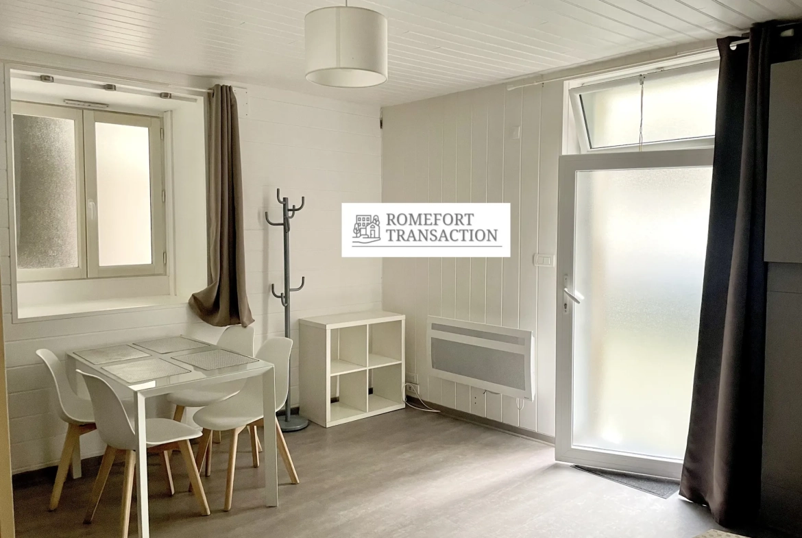 Studio rénové en plein centre de Nantes – Opportunité d’investissement ou premier achat 