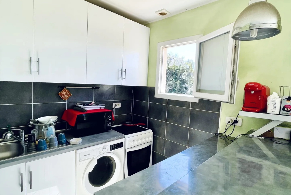 Studio lumineux avec balcon et vue montagne à Nice - idéal investissement ou résidence principale 