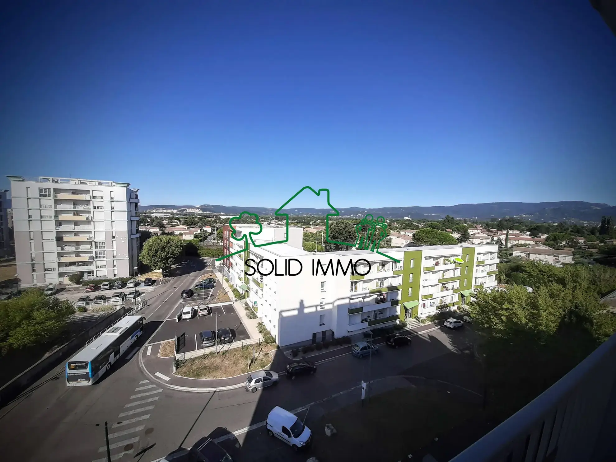 Appartement T4 lumineux de 69,4 m² à Montélimar centre-ville 