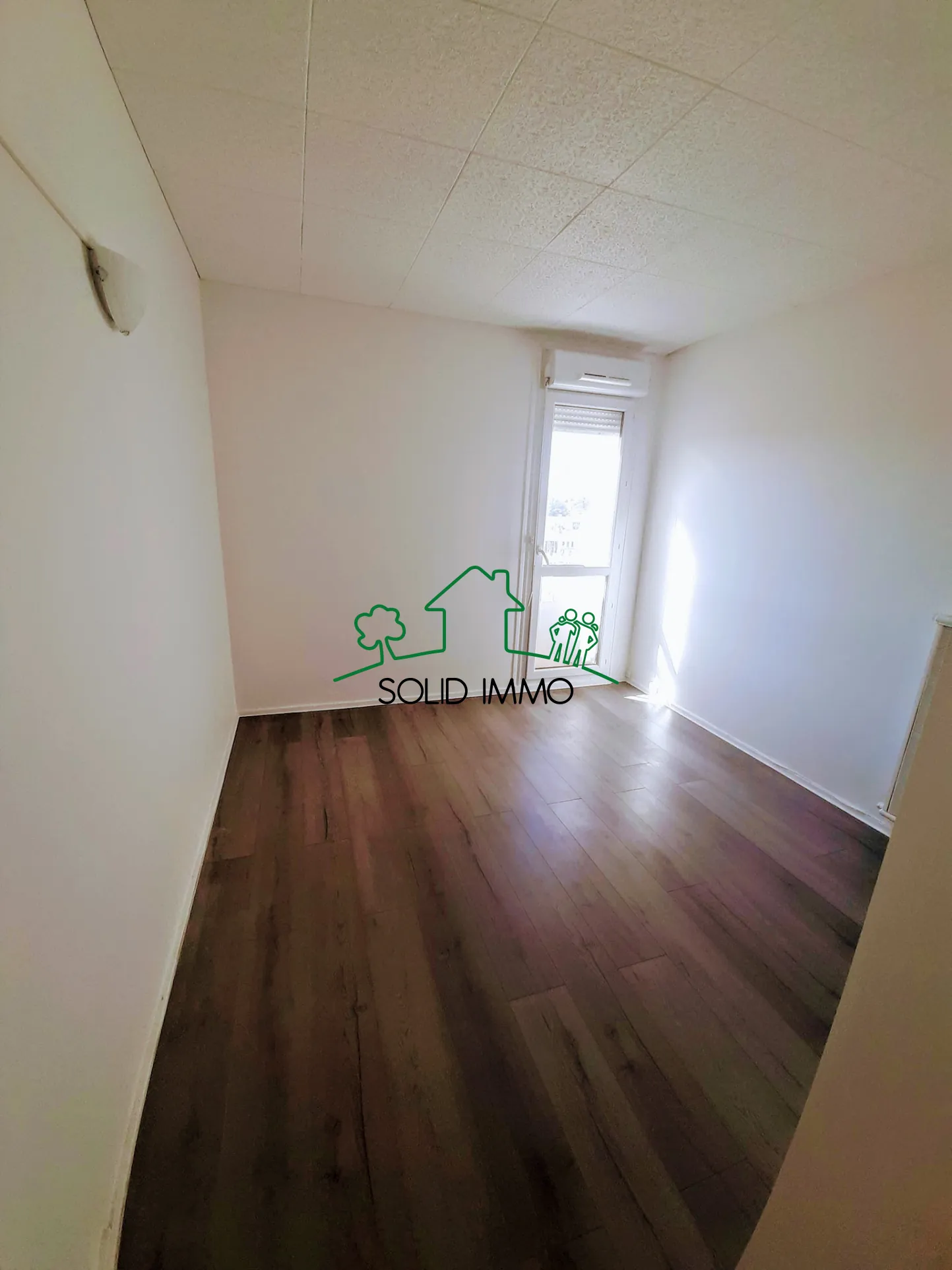 Appartement T4 lumineux de 69,4 m² à Montélimar centre-ville 