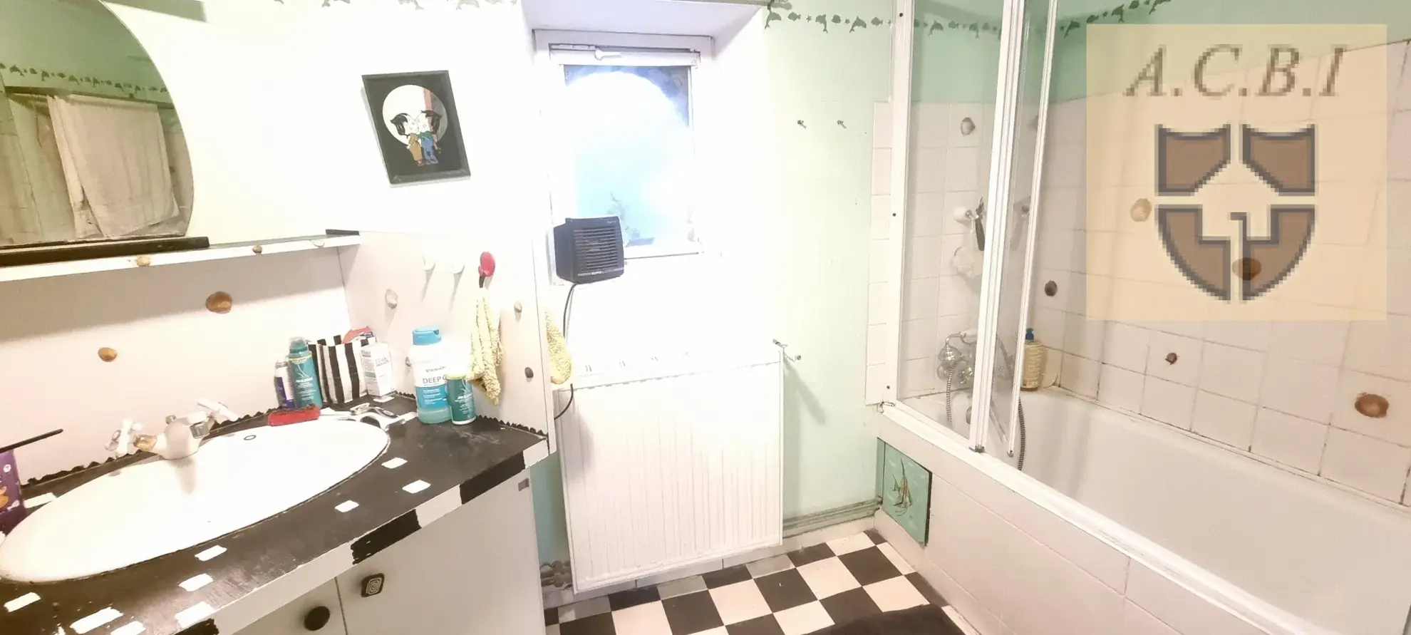 Maison de village à Maves près de Blois avec 4 chambres et garage 