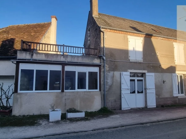 Maison de village à Maves près de Blois avec 4 chambres et garage