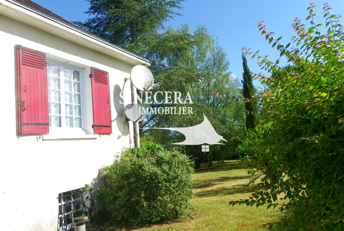 Maison à vendre de 170 m² avec piscine et grand hangar à Bordeilles 