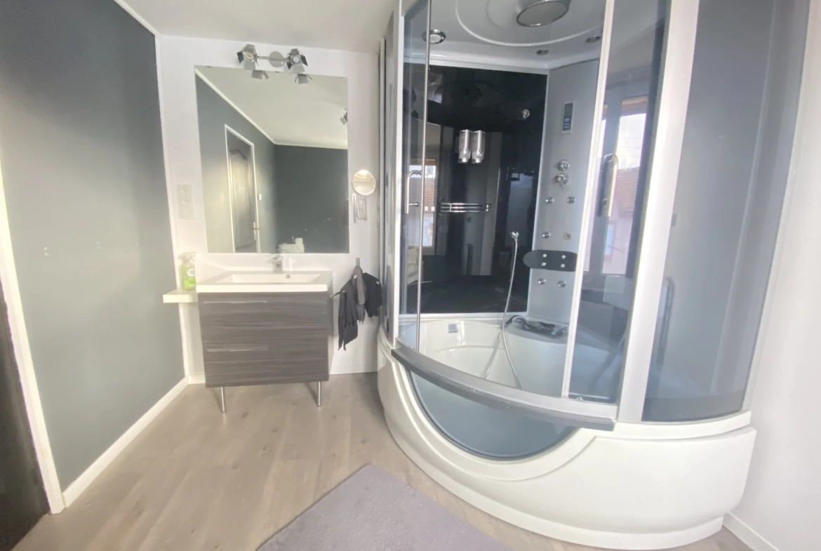 Maison de village rénovée à Falck – 2 chambres, jardin, idéal primo-accédant 
