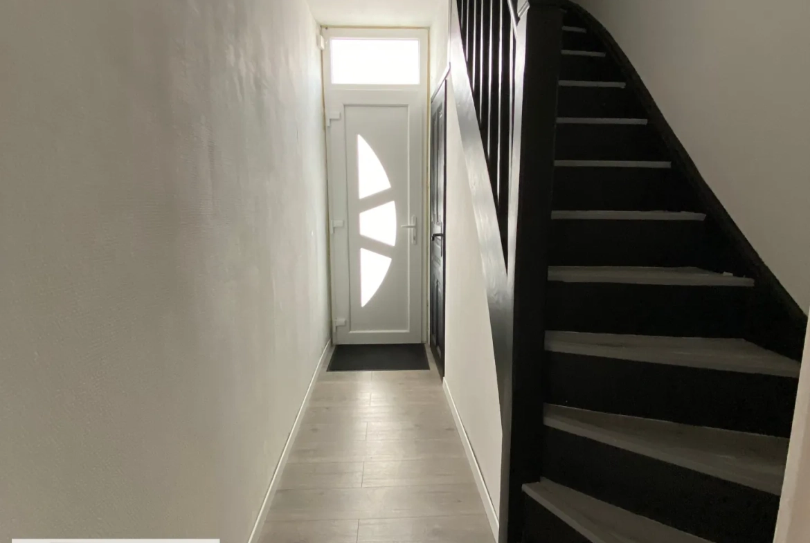 Maison de village rénovée à Falck – 2 chambres, jardin, idéal primo-accédant 