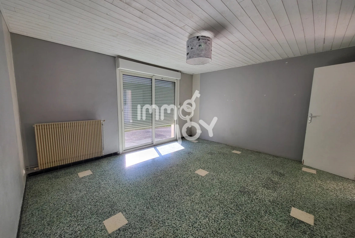 Appartement T4 avec jardin et garage à La Salvetat Saint-Gilles sans charges 