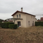 Maison d'environ 85 m² avec jardin privé à Artaix en Saône-et-Loire