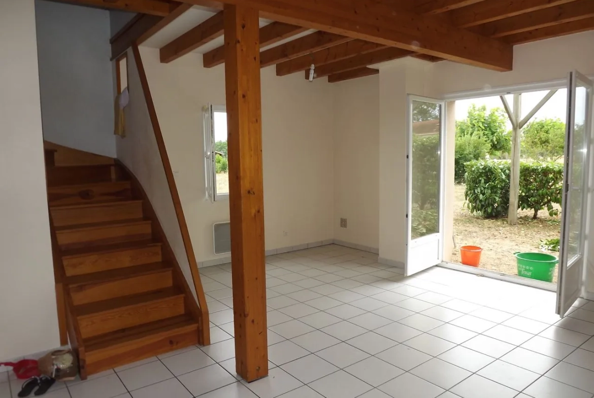 Maison d'environ 85 m² avec jardin privé à Artaix en Saône-et-Loire 
