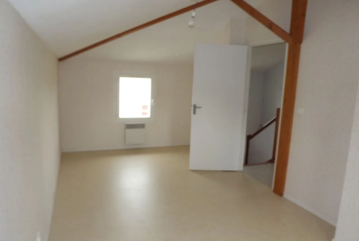 Maison d'environ 85 m² avec jardin privé à Artaix en Saône-et-Loire 