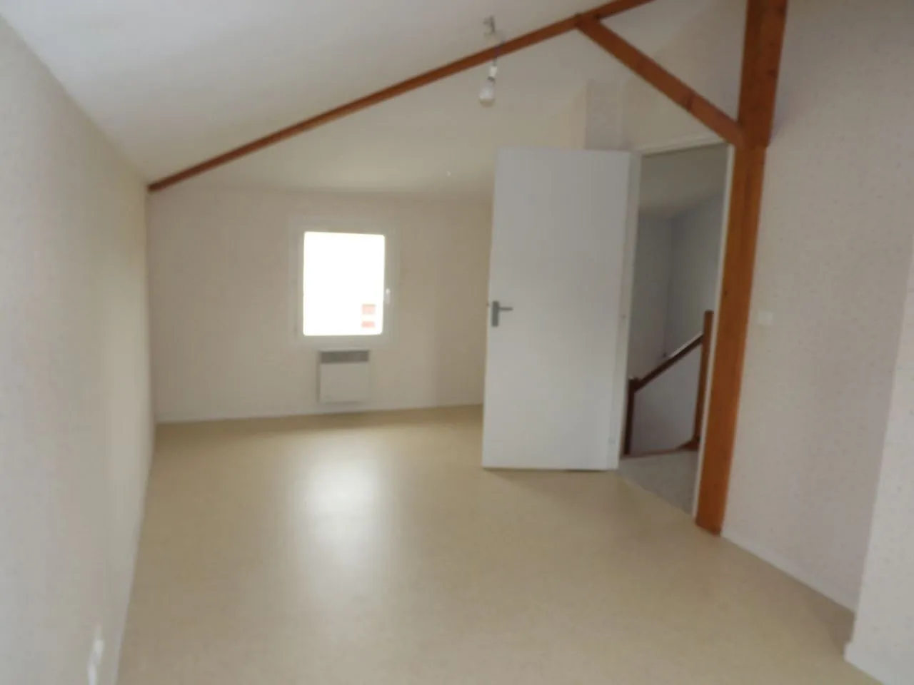 Maison d'environ 85 m² avec jardin privé à Artaix en Saône-et-Loire 