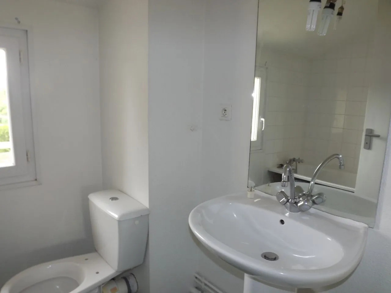 Maison d'environ 85 m² avec jardin privé à Artaix en Saône-et-Loire 