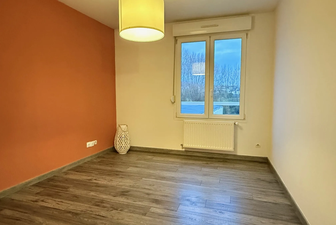 Charmant appartement de 70m² à Thionville Elange avec terrasse et parking 