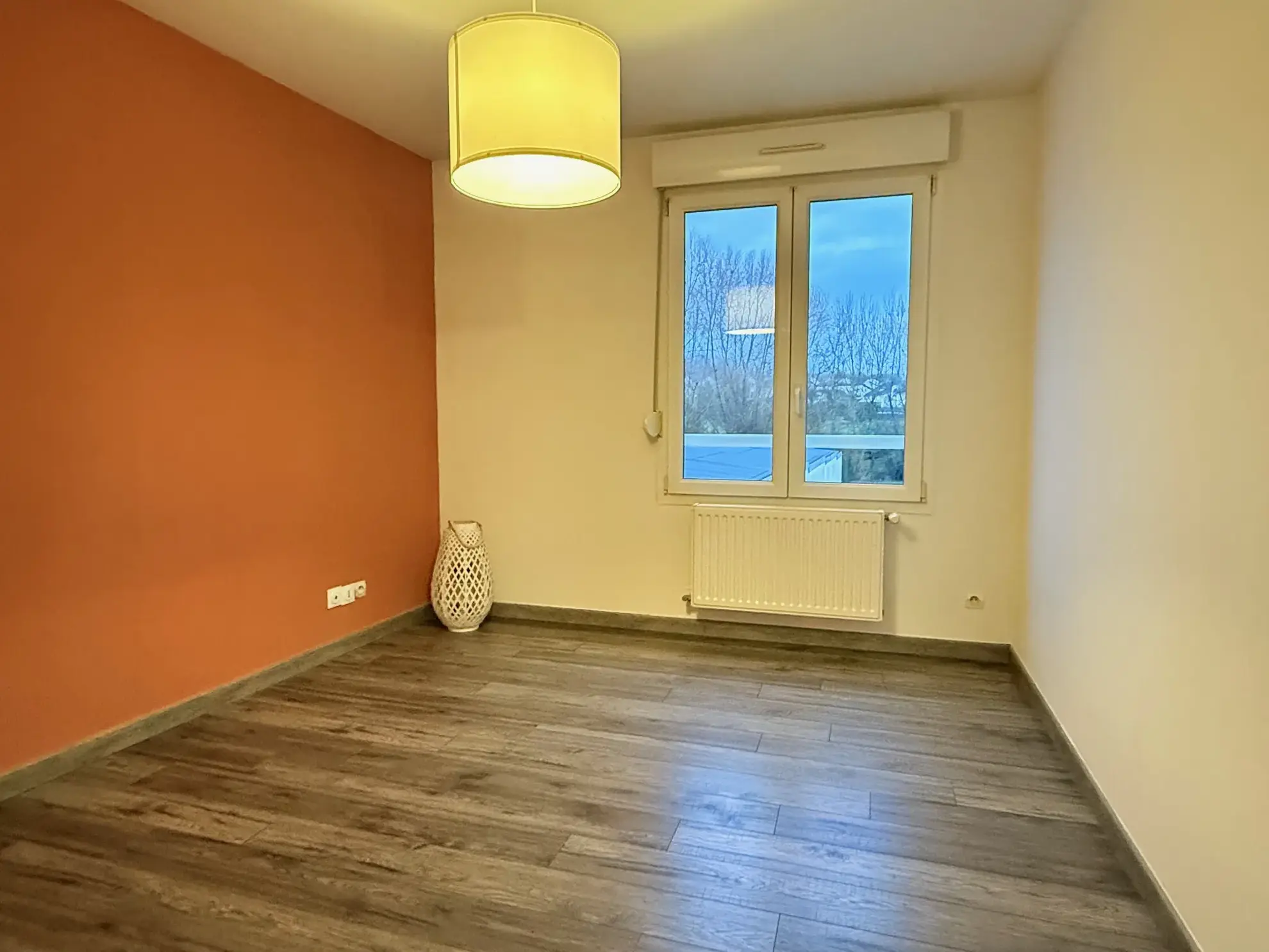 Charmant appartement de 70m² à Thionville Elange avec terrasse et parking 
