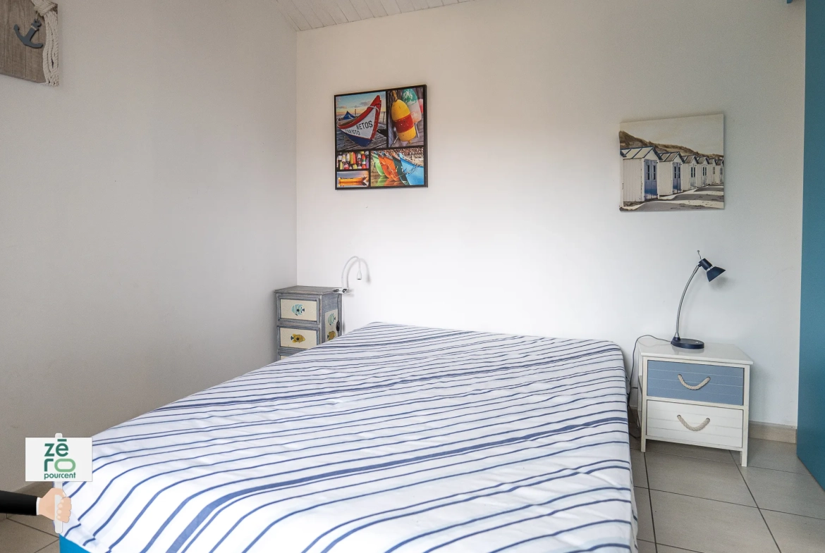 Maison à vendre à 800 mètres de la plage des Conches à Longeville-sur-mer 