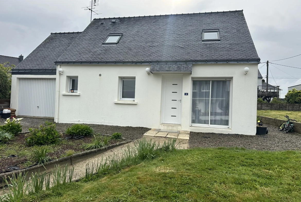 Maison à vendre à Baud - 3 chambres, garage et terrain de 429 m² 
