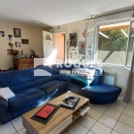 Maison de plain-pied à Creissels avec vue imprenable et jardin de 591 m²