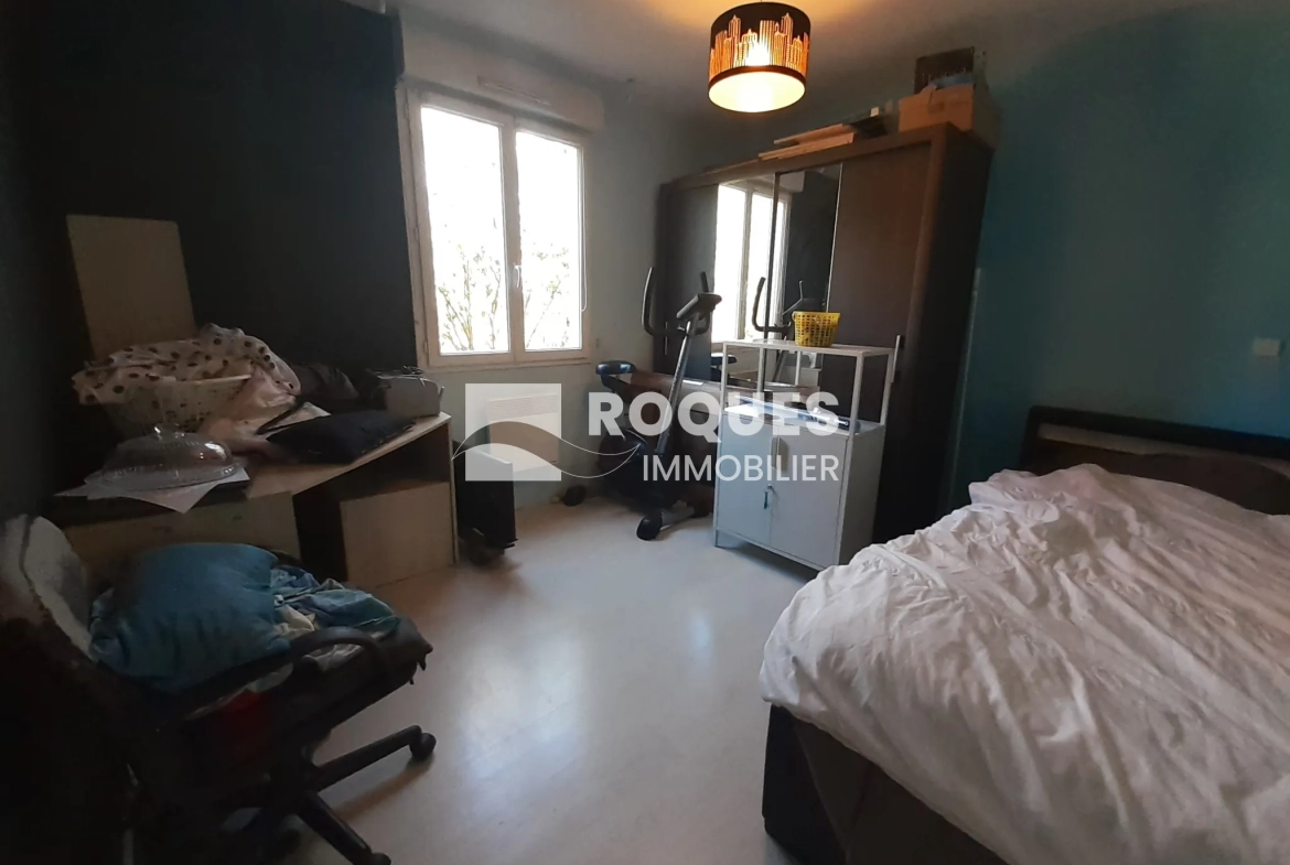 Maison de plain-pied à Creissels avec vue imprenable et jardin de 591 m² 