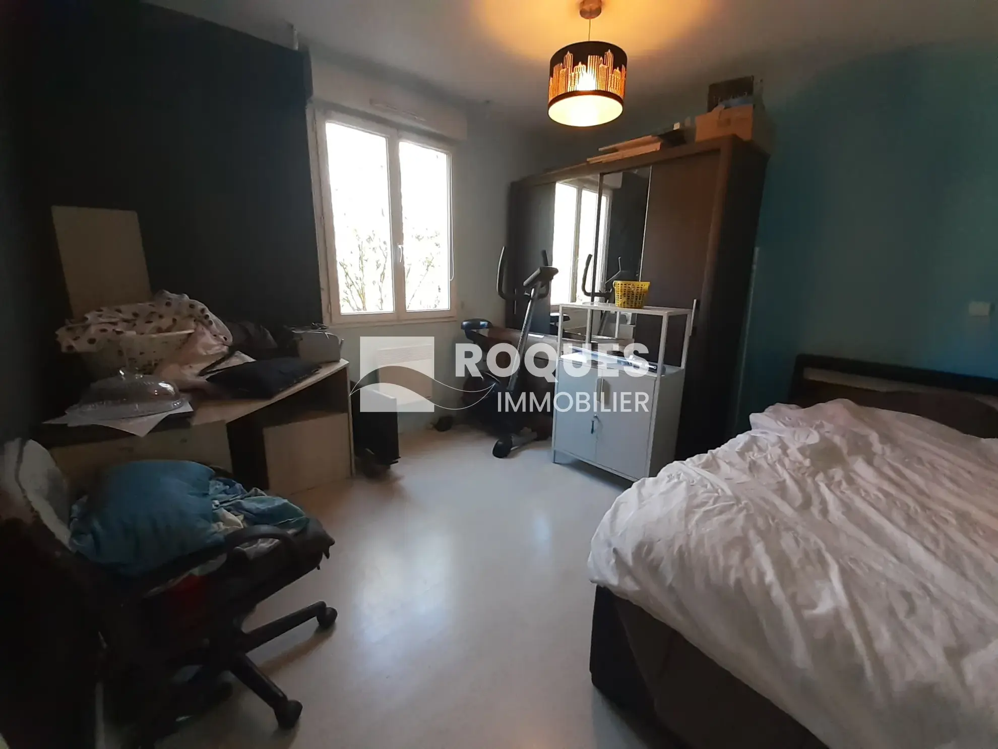 Maison de plain-pied à Creissels avec vue imprenable et jardin de 591 m² 