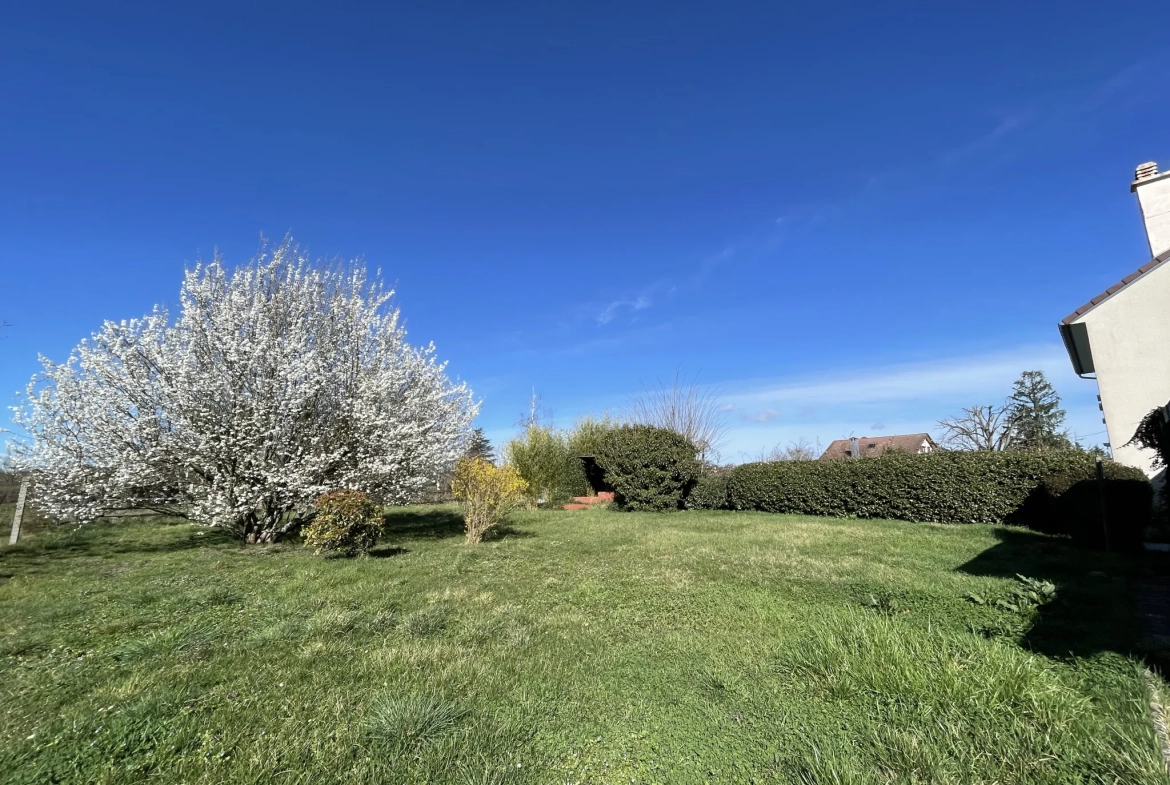 Longère à Bellerive-sur-Allier de 121m² avec potentiel d'investissement 