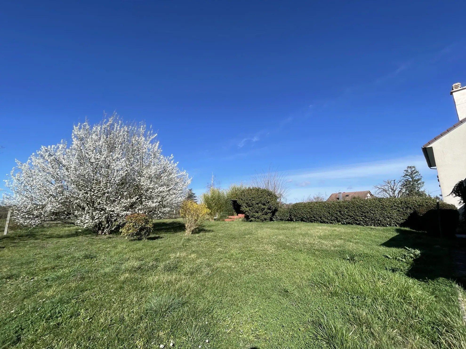 Longère à Bellerive-sur-Allier de 121m² avec potentiel d'investissement 