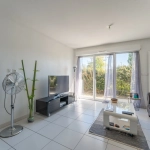 Appartement T2 à Parempuyre avec terrasse et parking sécurisé au centre-ville