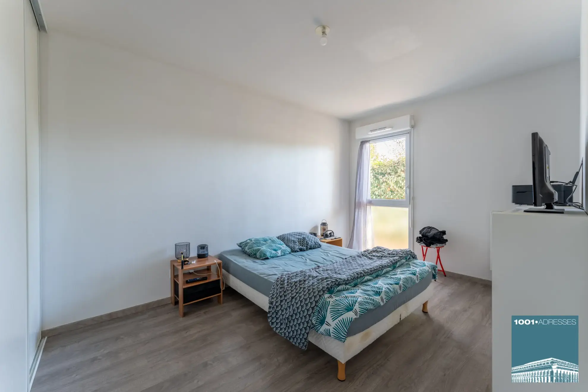 Appartement T2 à Parempuyre avec terrasse et parking sécurisé au centre-ville 