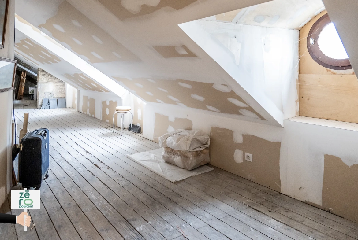 Appartement de 115 m² dans le centre de Luçon avec potentiel divisible 