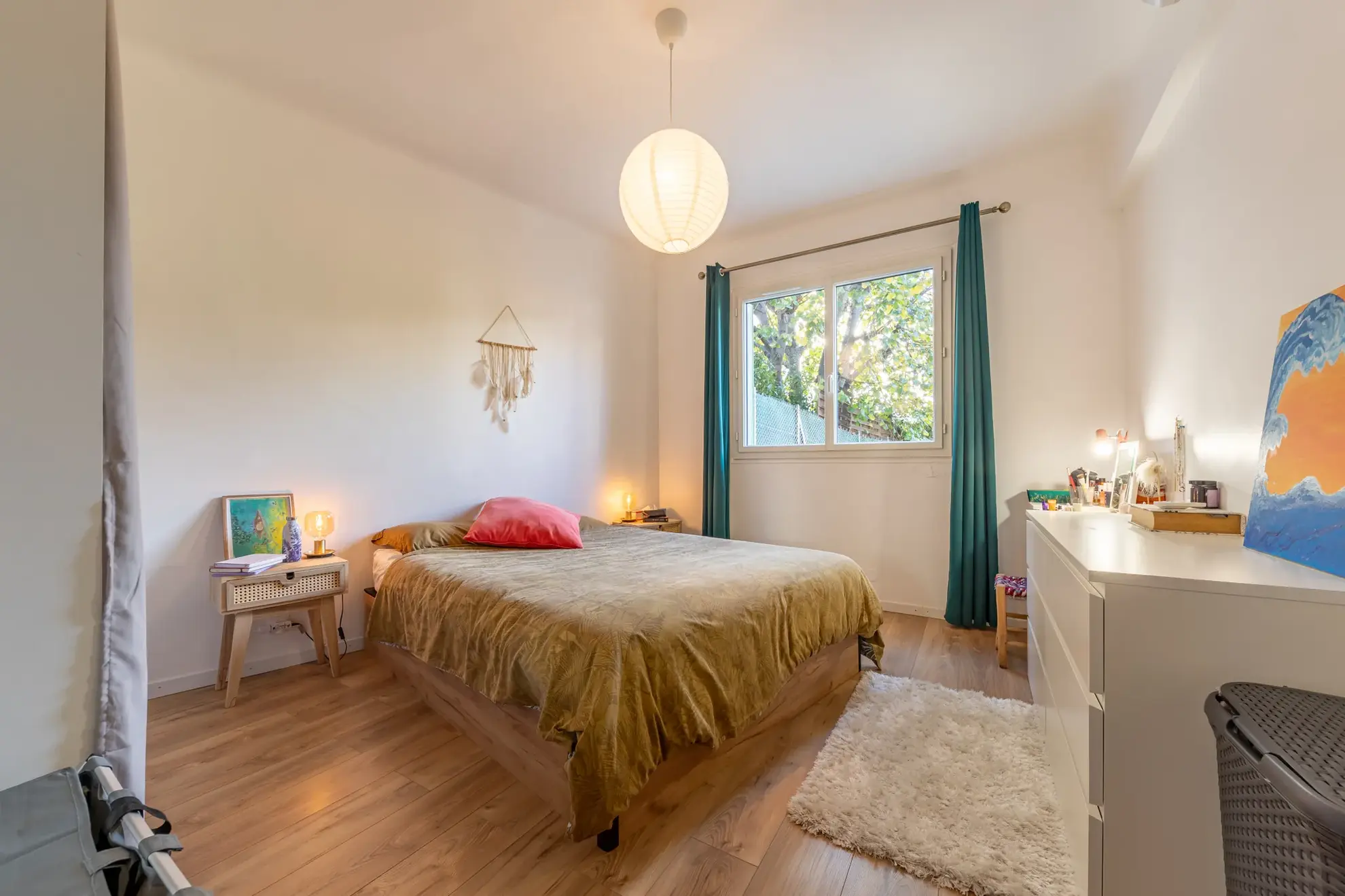 Appartement 3 pièces rénové avec terrasse et parking à Nice, secteur Parc Impérial 