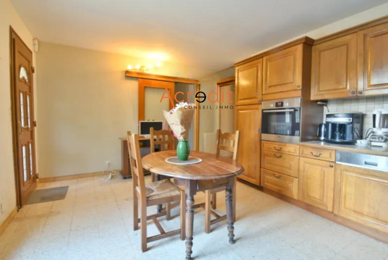 Maison à vendre au Pouget avec 3 chambres, véranda et vue panoramique - Opportunité à ne pas manquer 