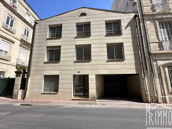 Appartement T4 de 97 m² à vendre au centre de Montpellier avec parking privé