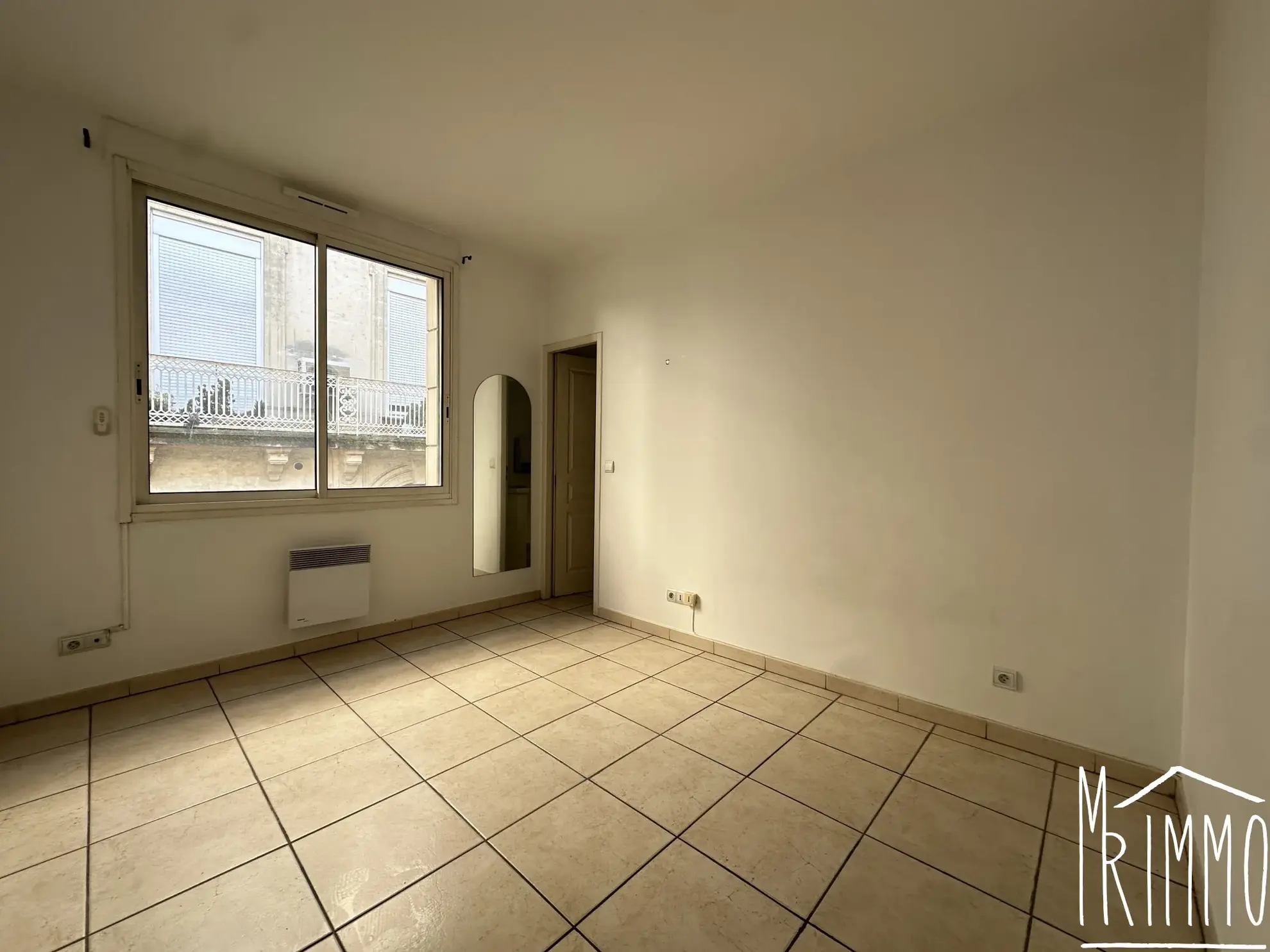 Appartement T4 de 97 m² à vendre au centre de Montpellier avec parking privé 