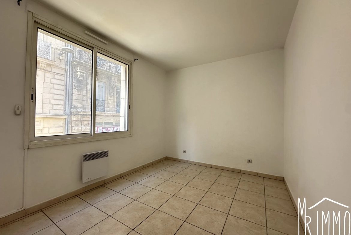 Appartement T4 de 97 m² à vendre au centre de Montpellier avec parking privé 