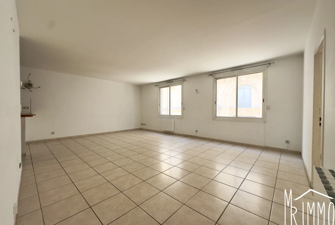 Appartement T4 de 97 m² à vendre au centre de Montpellier avec parking privé 