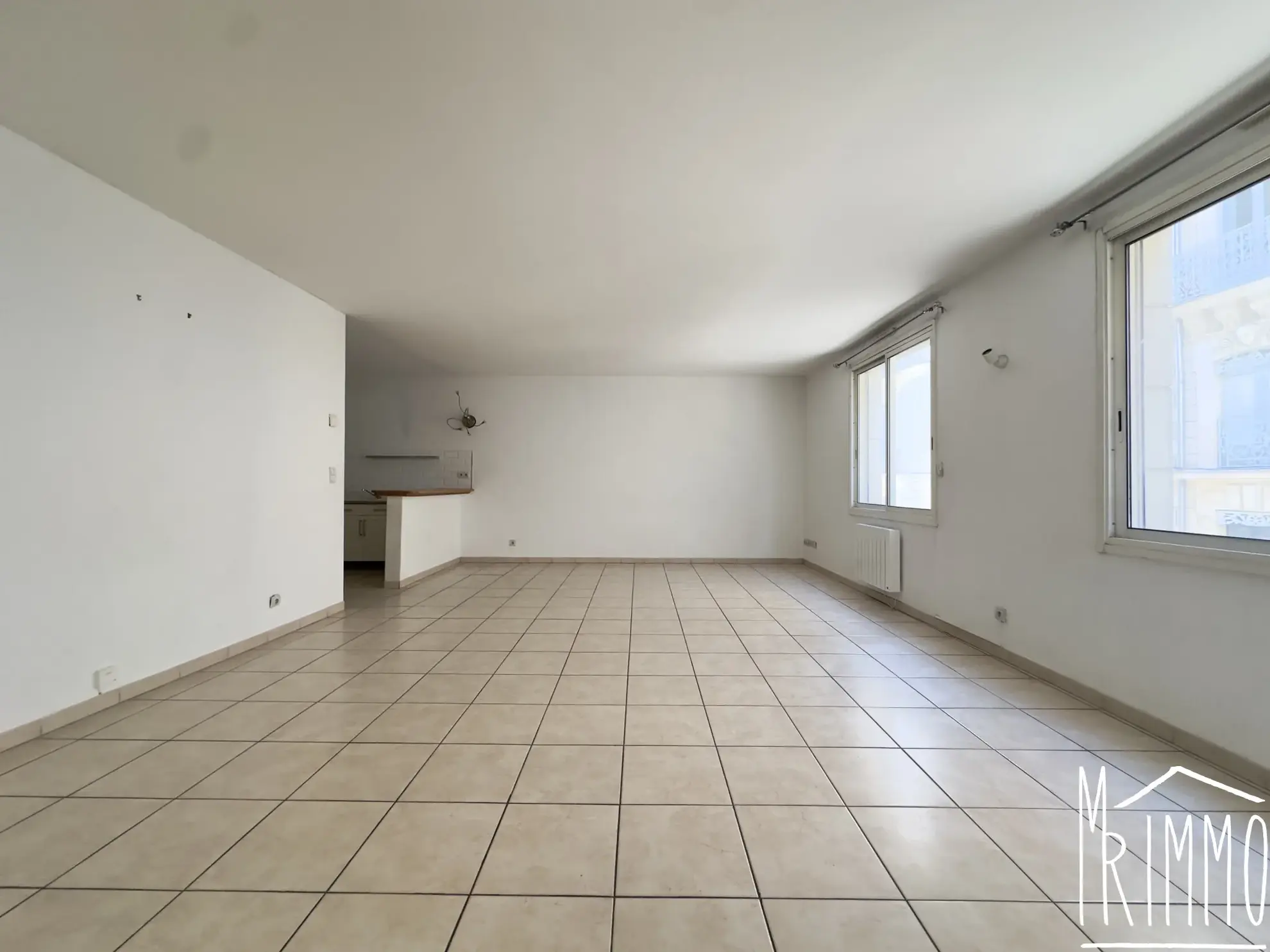 Appartement T4 de 97 m² à vendre au centre de Montpellier avec parking privé 