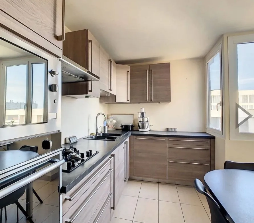 Appartement T3 avec balcon à Elancourt – Résidence Les Nouveaux Horizons 