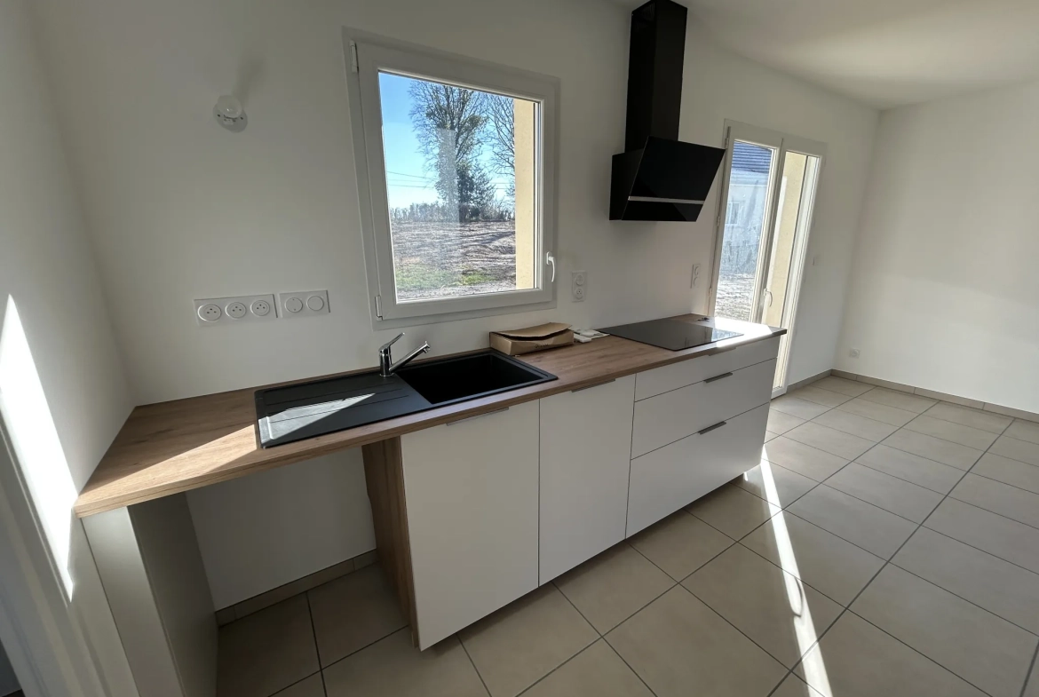 Maison neuve avec vue dégagée à Seilhac, Corrèze – 3 chambres, garage, accessible PMR 