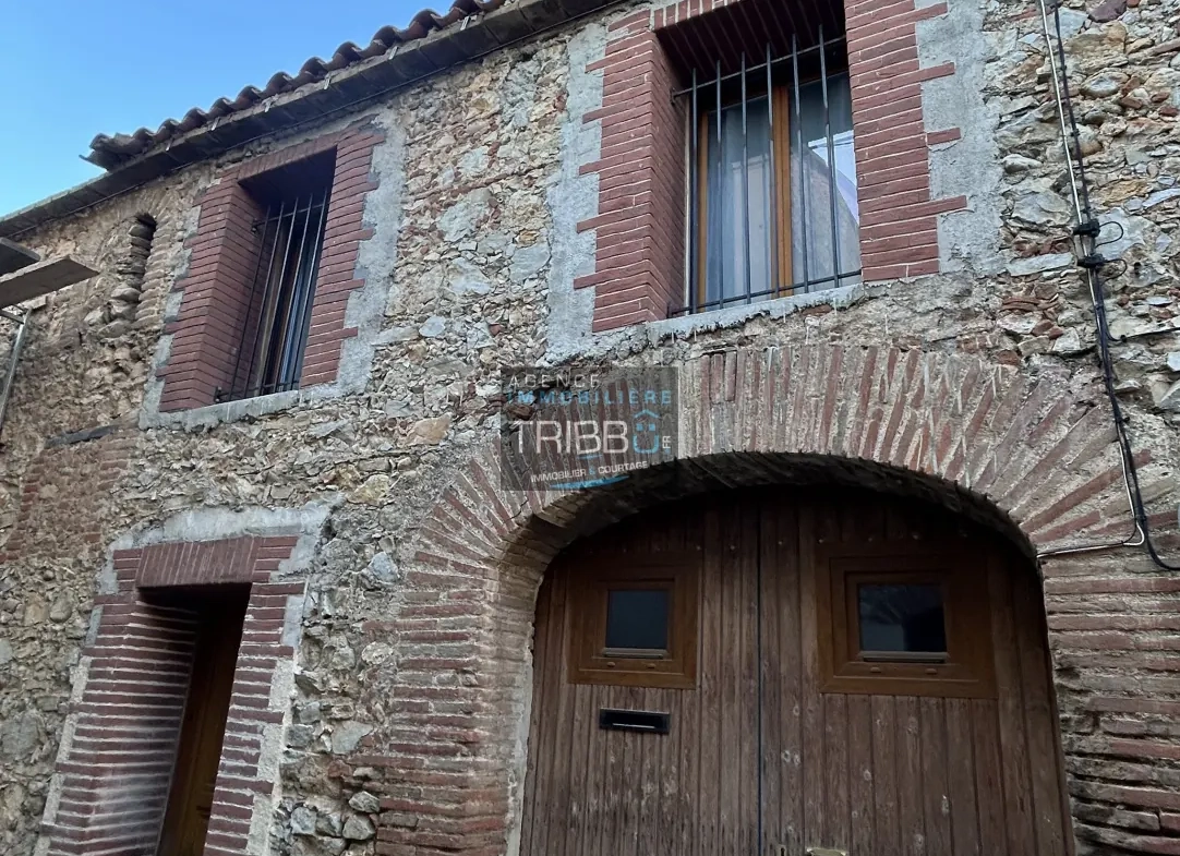 Charmante maison de village rénovée de 114 m² à Baixas, 2 chambres 