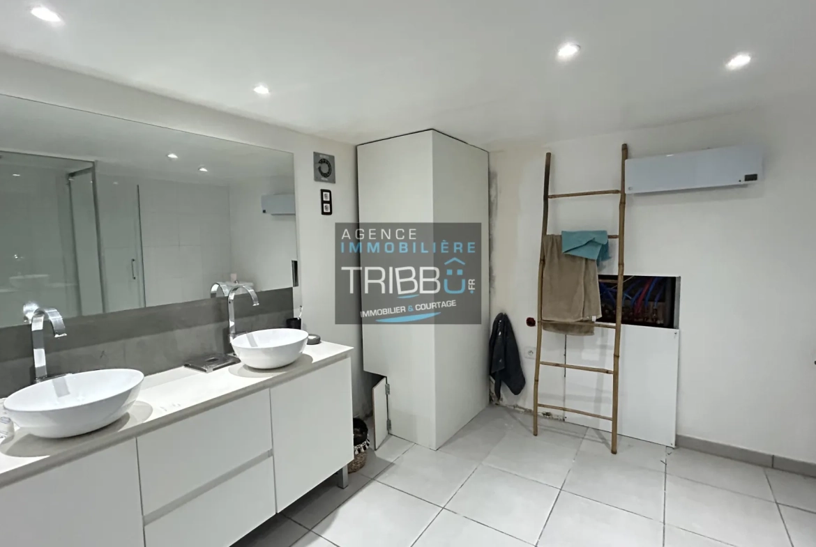 Charmante maison de village rénovée de 114 m² à Baixas, 2 chambres 