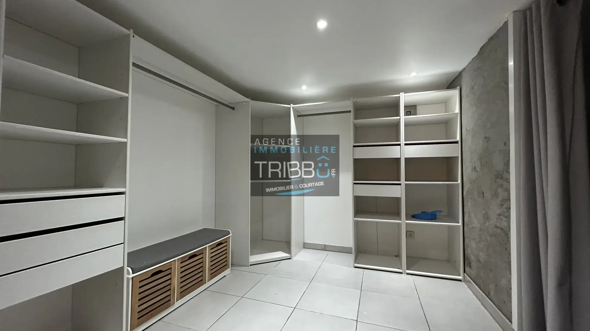 Charmante maison de village rénovée de 114 m² à Baixas, 2 chambres 