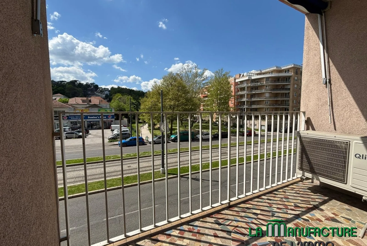 Appartement F3 traversant à Saint-Étienne secteur Bergson 