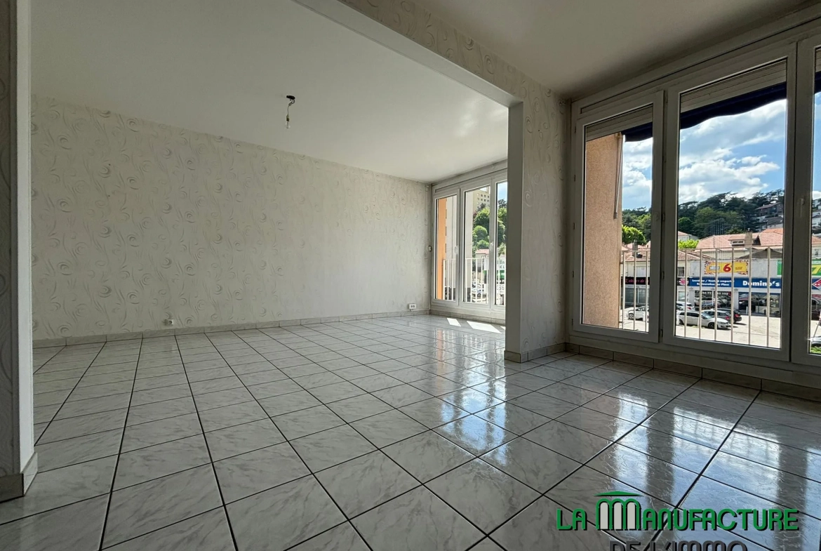 Appartement F3 traversant à Saint-Étienne secteur Bergson 