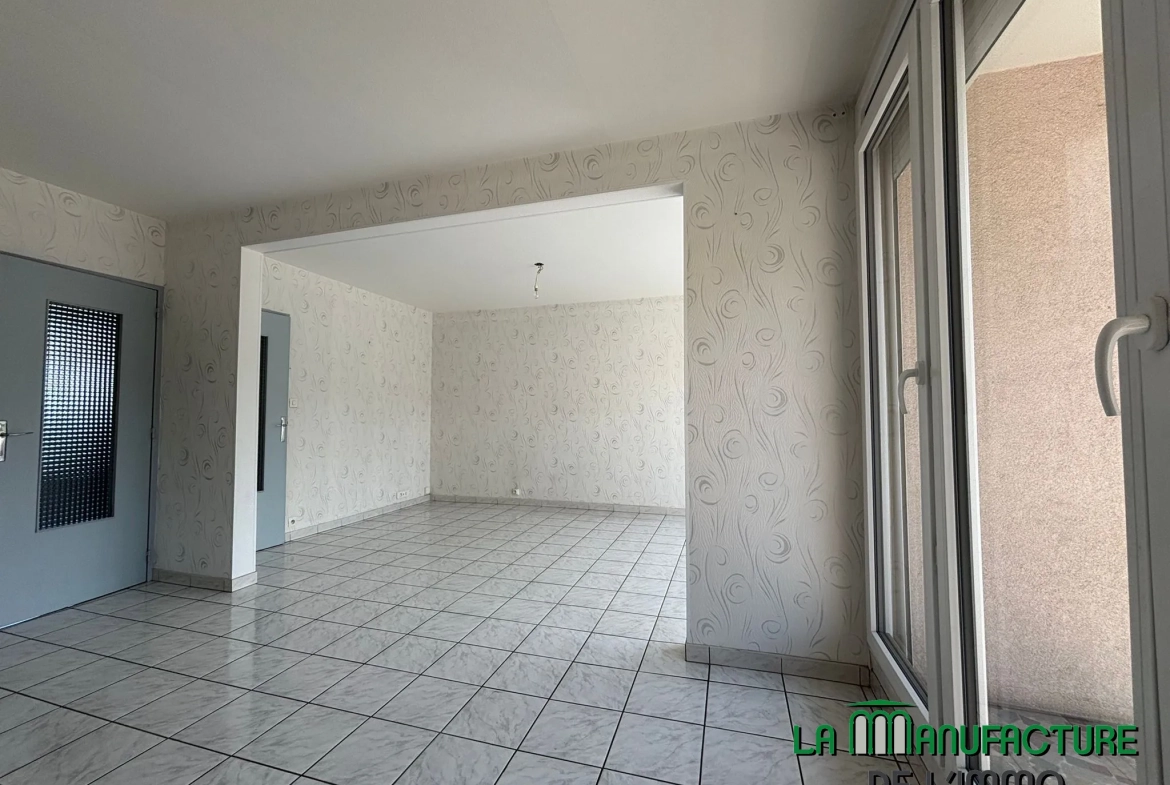 Appartement F3 traversant à Saint-Étienne secteur Bergson 