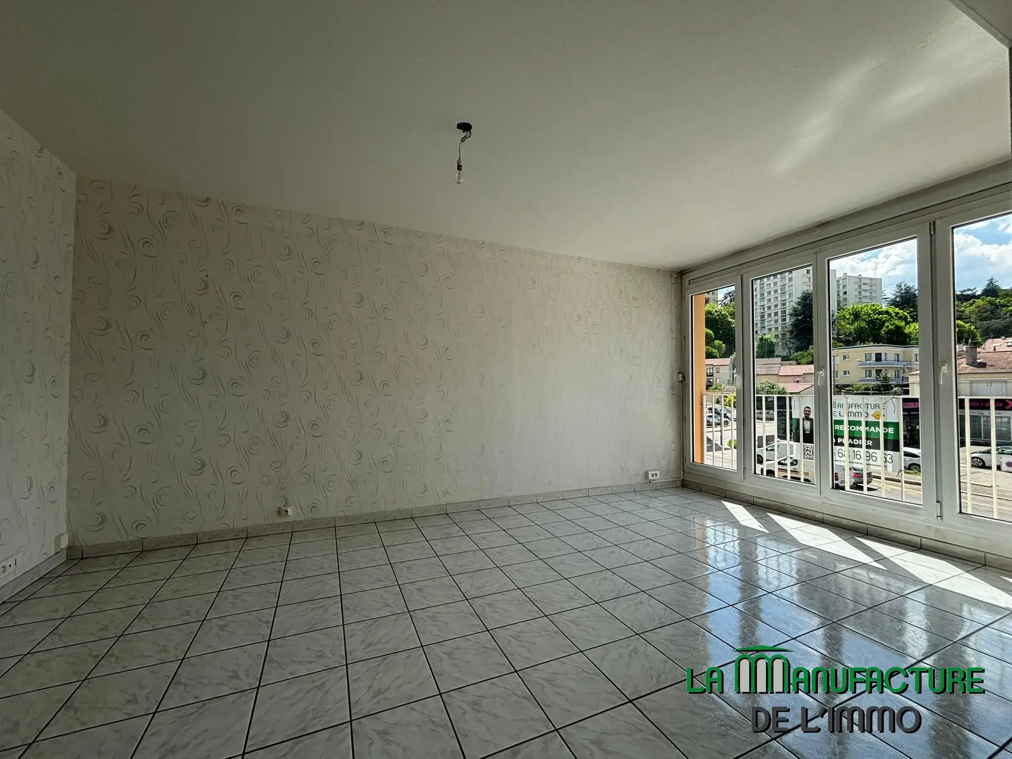 Appartement F3 traversant à Saint-Étienne secteur Bergson 